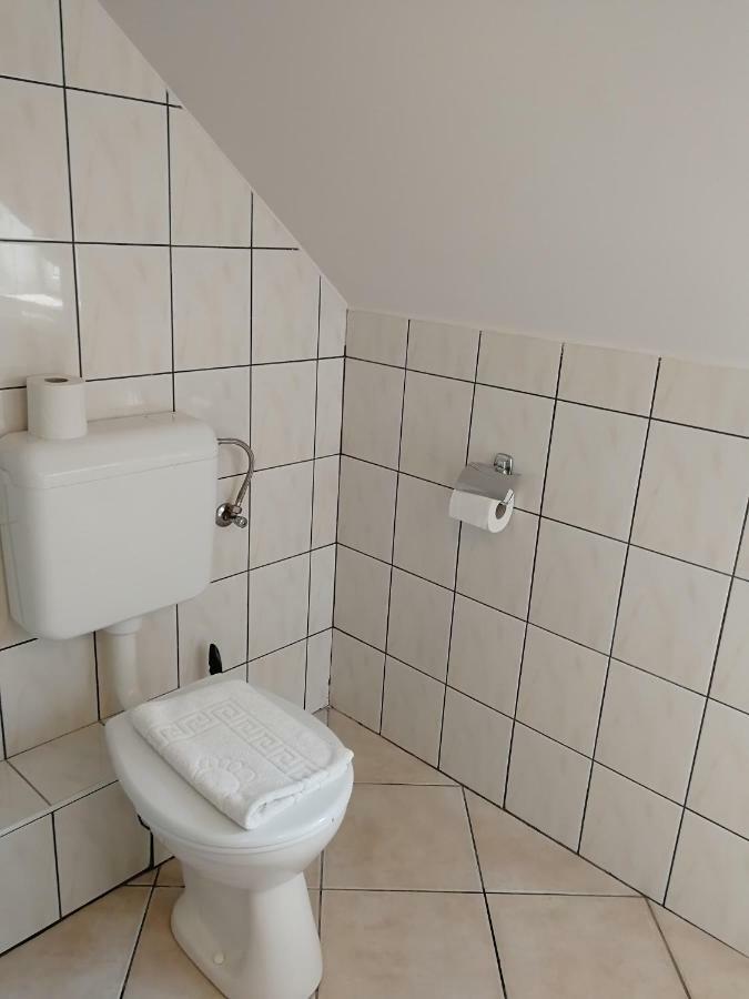 Mosonmagyaróvár Ovar Apartman מראה חיצוני תמונה