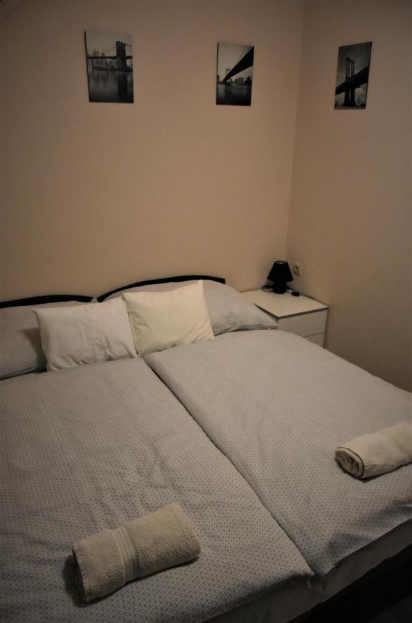 Mosonmagyaróvár Ovar Apartman מראה חיצוני תמונה