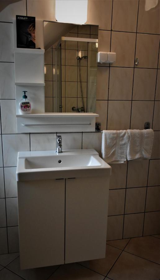 Mosonmagyaróvár Ovar Apartman מראה חיצוני תמונה