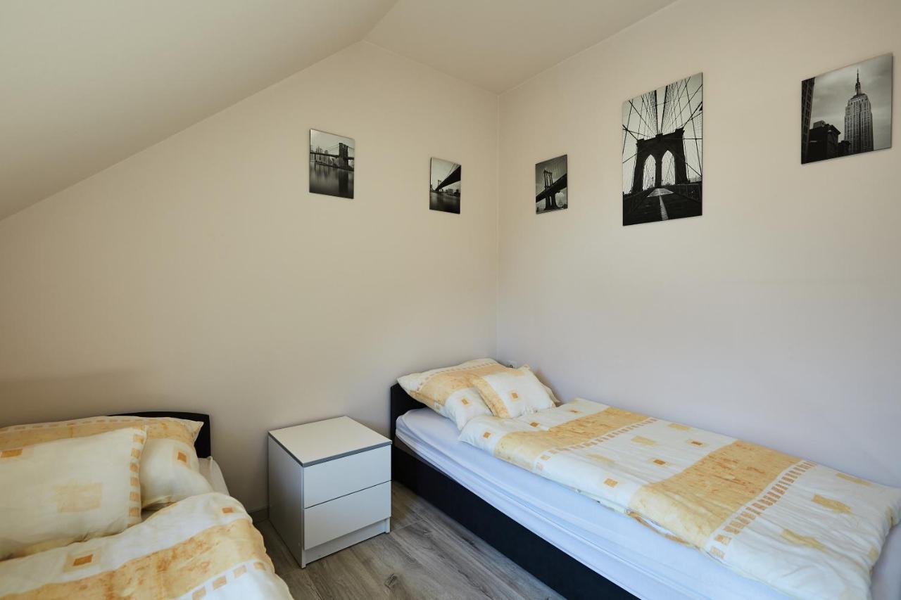 Mosonmagyaróvár Ovar Apartman מראה חיצוני תמונה
